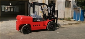 內燃叉車 內燃叉車