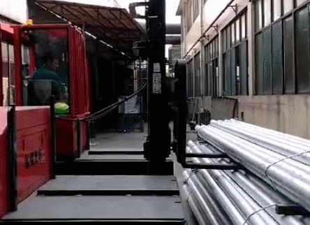 GIF GIF